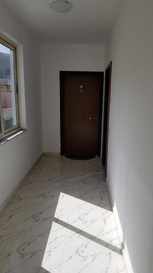 M&I Beach Apartment With Sea View Durres Exterior photo