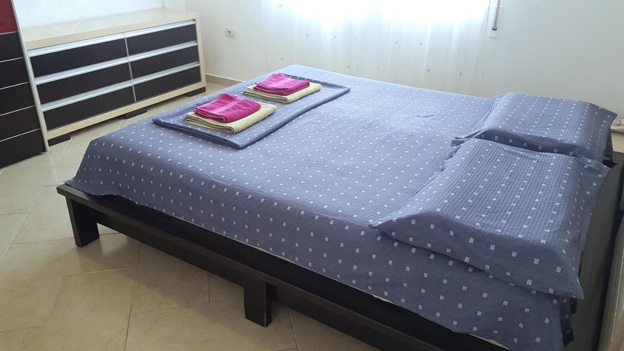 M&I Beach Apartment With Sea View Durres Exterior photo
